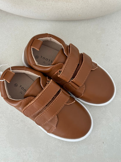 Dallas Sneakers - Brown