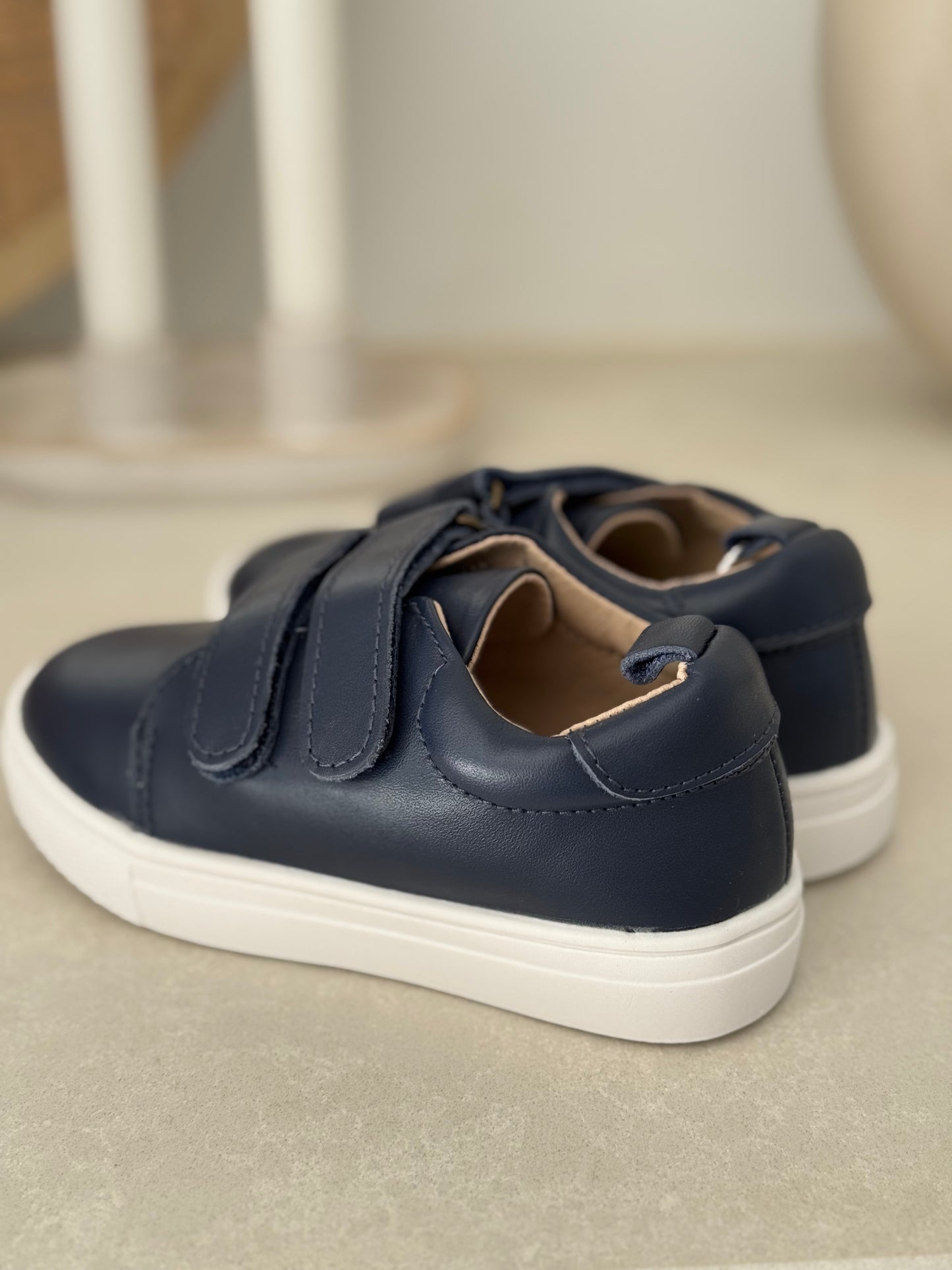 Dallas Sneakers - Navy